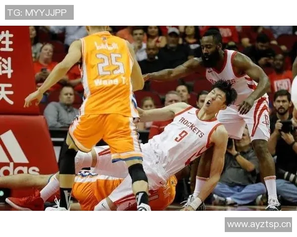 深度对话黄强探讨篮球人生的起伏与梦想追逐 深度对话黄强探讨篮球人生的起伏与梦想追逐